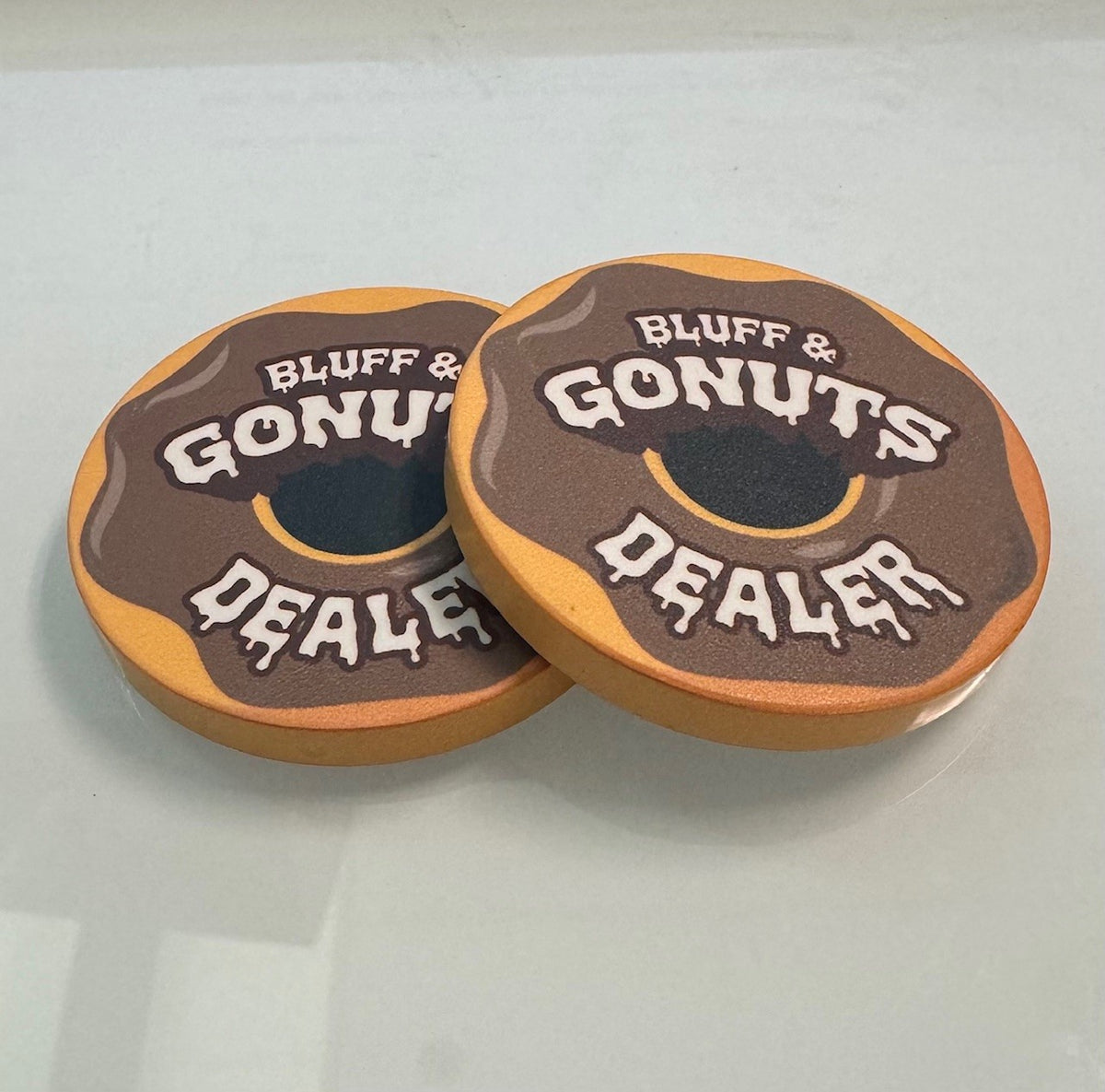 Bluff &amp; Go Nuts Dealer Button (49mm or 60mm)